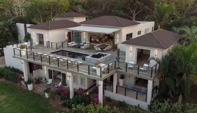 Casamia-Gated Ocean Estate, 6BR Suites, Cook-Butler-Golf