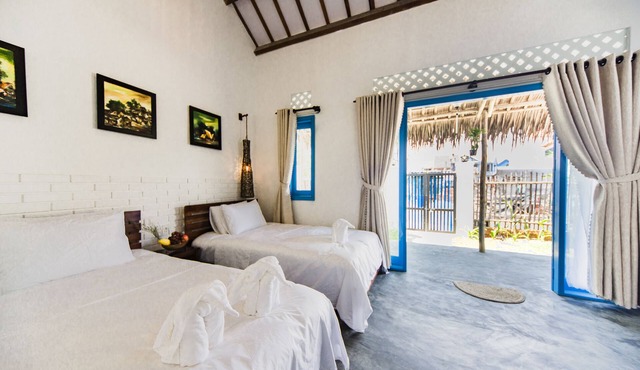 Cashew Tree Bungalow