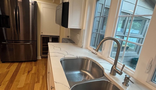 Charming building in fabulous Worcester with WiFi, AC in Worcester