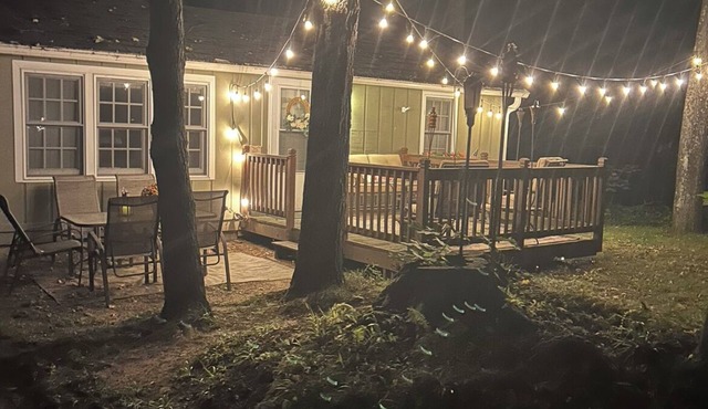 Charming cottage 2 bd 1 bth WiFi, AC Antigo Bass Lake Golf Course utv snow trl in Deerbrook
