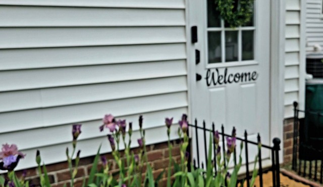 Charming studio in welcoming Dillwyn, near Farmville in Dillwyn