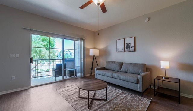 Chic Modern 2 Bedroom Apartment at Lookout Mountain by Stay Gia in Phoenix