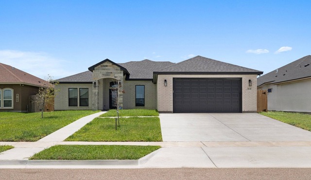 Coastal Bliss: Brand New House! in Corpus Christi
