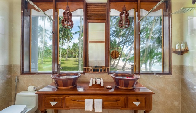 Coco Palm Beach Resort & Spa