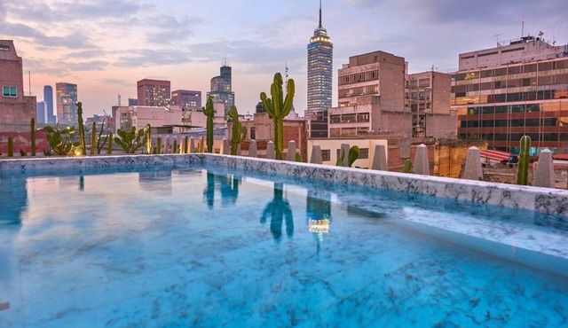 Comfortable 2 Queen Bed Stay Near Zócalo & Mexico City Landmarks in Ciudad de México