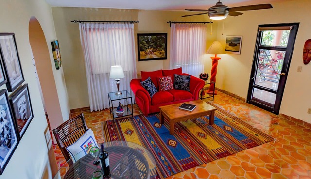 Comfortable apartment with terrace in Ajijic Centro in Ajijic