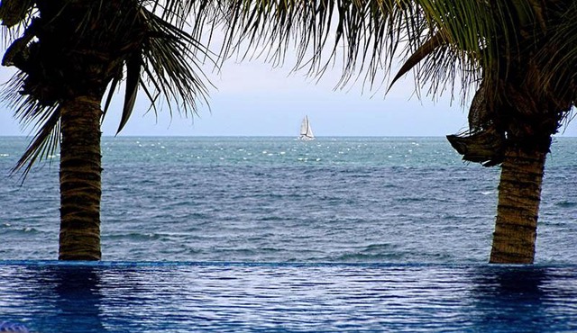 Condo frente al mar planta baja 1 recámara in Bucerías