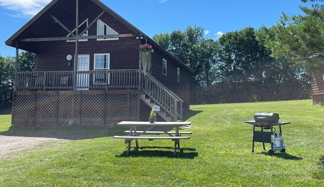 Cooperstown Double Play Cabins 2 Near Baseball in Cooperstown