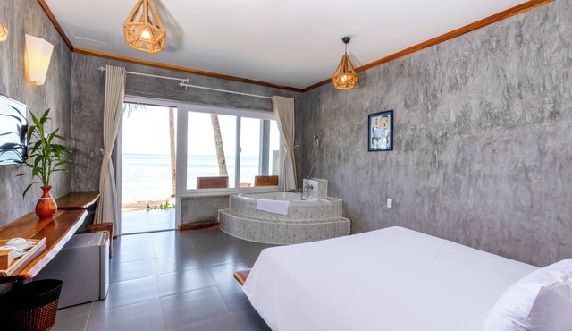 Cosian Bay Phu Quoc Resort