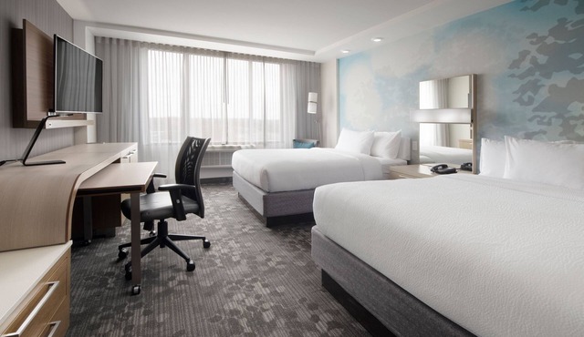 Courtyard by Marriott Edina Bloomington in Bloomington