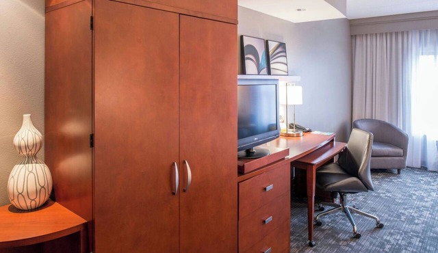 Courtyard Marriott Clemson in Clemson