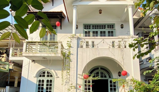 Cozy and friendly, right in the heart of Hue.