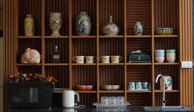 Cozy Old Quarter Retreat Walk to Hoan Kiem Lake & Major Landmarks