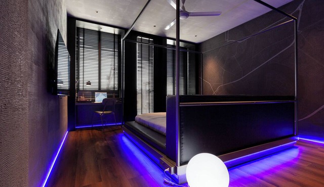 Deep Blue Studio@Saigon's alley with Rooftop Onsen
