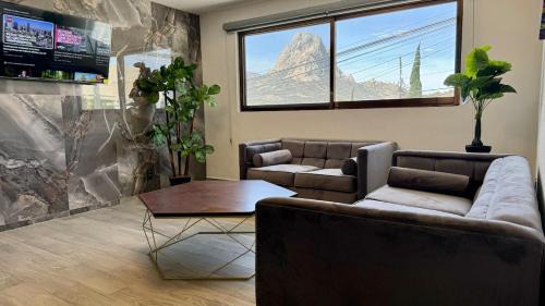 Departamento 6 per con aire acondicionado en sala comedor in Queretaro