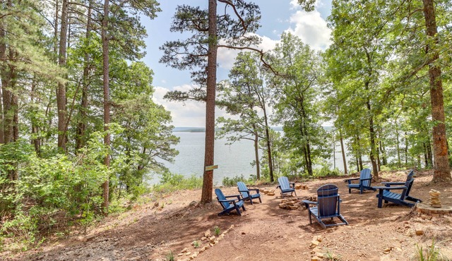 Edgemont Waterfront Cabin Rental w/Beach Access! in Edgemont
