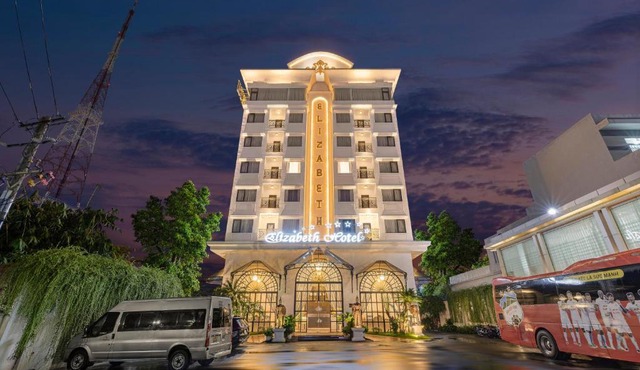 ELIZABETH HOTEL