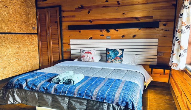 Embellupe Lodging