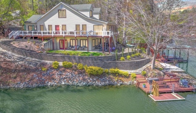 Experience lake life at our lakeside retreat near Smith Mountain Lake VA in Goodview