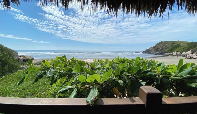 Fantastic private Beachfront house in Troncones
