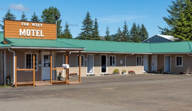 Far West Motel in Forks
