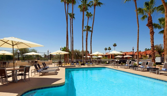 Four Points by Sheraton Phoenix South Mountain in Phoenix