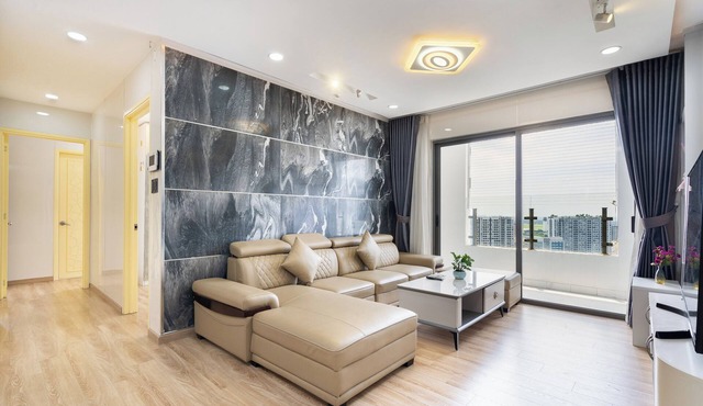 Gin House - Garden Gate APT Phu Nhuan