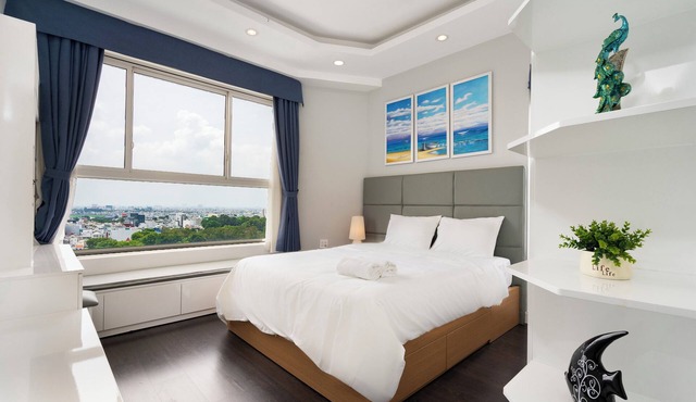 Gin House - Golden Mansion APT Phu Nhuan