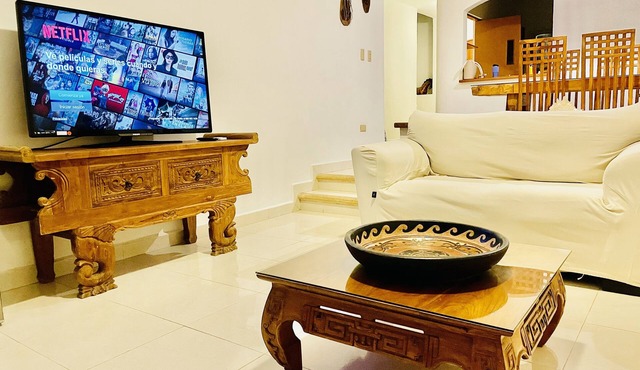 Gorgeuse 8 pax Pool Villa with park Playacar Area in Playa del Carmen