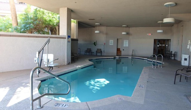 GreenTree Hotel Phoenix West in Phoenix