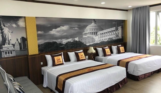 Hai Van Luxury Hotel