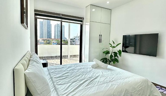 Hanoi IRIS Homestay 34 Nguyên Hồng