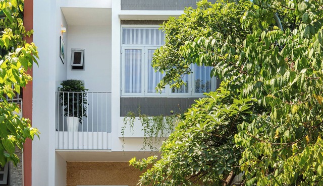 Healing home I 3 minutes ride to the Beach I Garden & BBQ