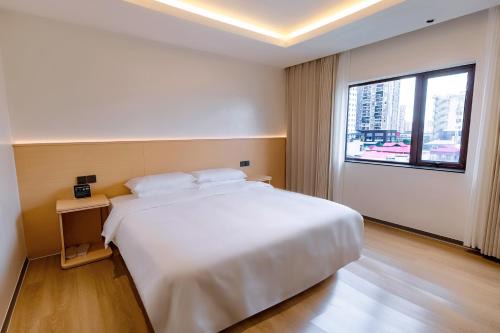 Hera Hotel