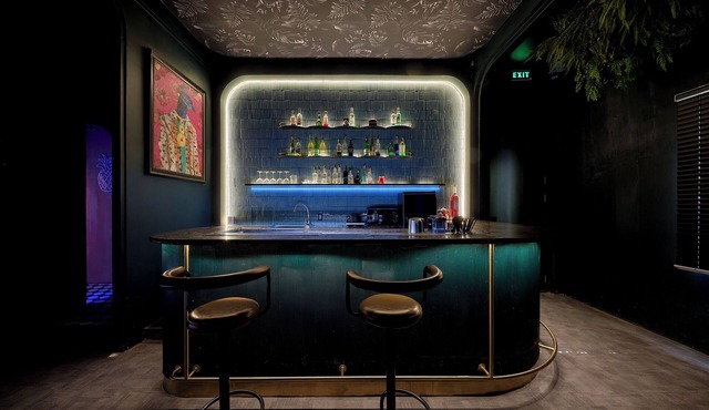 Hidden Bar Styled Studio @ Saigon Alleyway