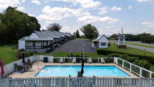 Hillside Hotel in Luray