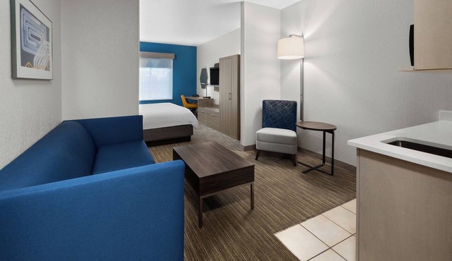 Holiday Inn Express Hotel & Suites Acme-Traverse City by IHG in Williamsburg