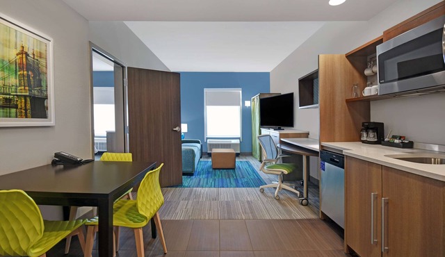Home2 Suites by Hilton Springdale Cincinnati in Cincinnati