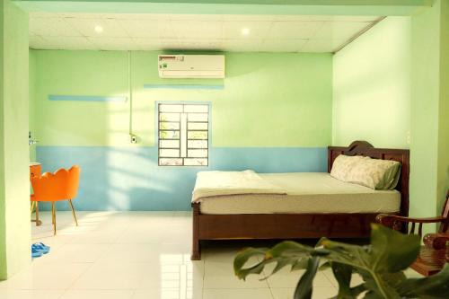 Homestay Ông Bà Tám Làng Lò