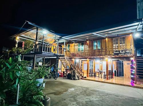 Homestay Quyền Đen