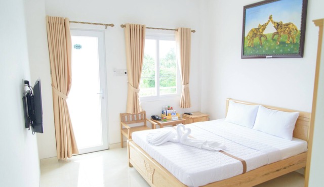 Hung Long Hotel