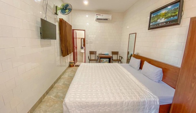Khách sạn Ngọc Bích