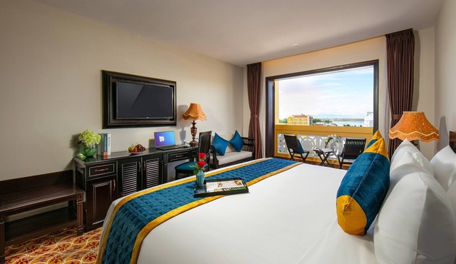 La Charm Hoi An Hotel - Peaceful Boutique In Old Town