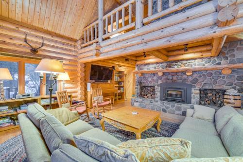 Lakefront Cabin w/Sauna & Dock in Webster! in Webster