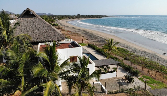 Large beach house sleeps 12, steps from the world-famous Saladita surf break. in La Saladita