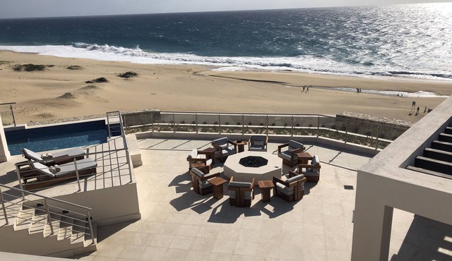 Largest Terrace on the Ocean in Cabo! SUPER PENTHOUSE w/4,500 sq ft Terrace! in Los Cabos