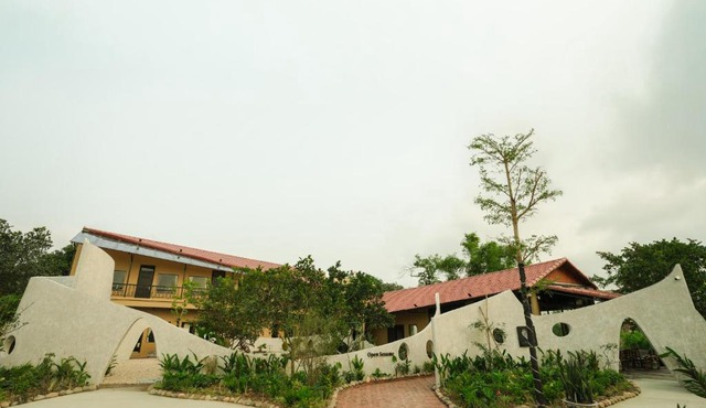 Lavung Village
