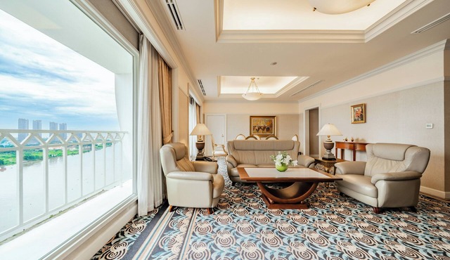 Lotte Hotel Saigon