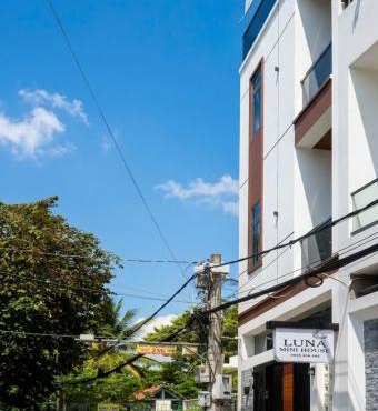 LUNA House