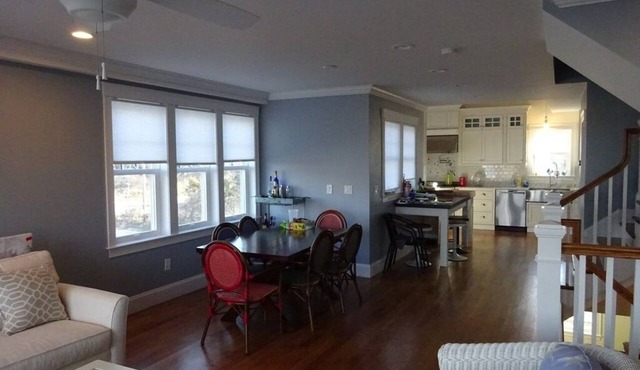 Luxury Beachfront Condo on Bayview Beach (2047) in Dennis